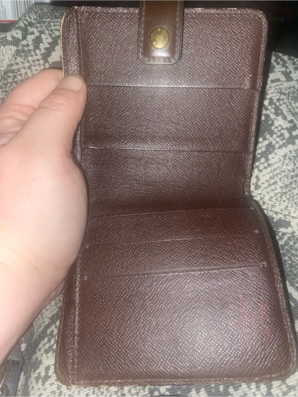 Louis Vuttion wallet